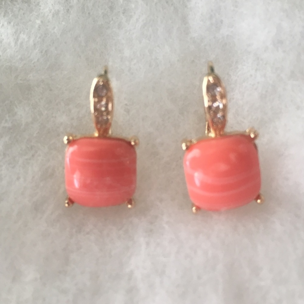Earrings fashion style